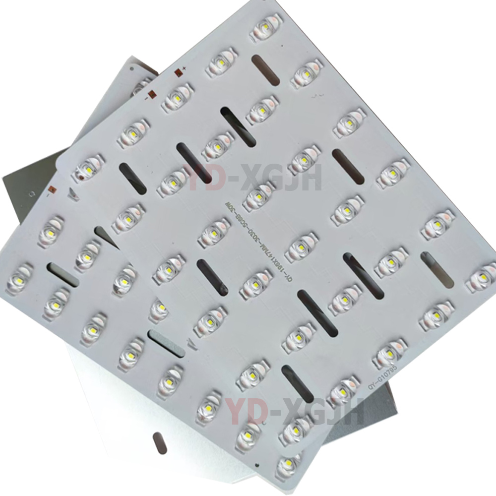 Pannello LED per Lampione Stra - Candle Wick recensione e prezzo